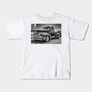 1948 Studebaker M5 Pickup Truck Kids T-Shirt